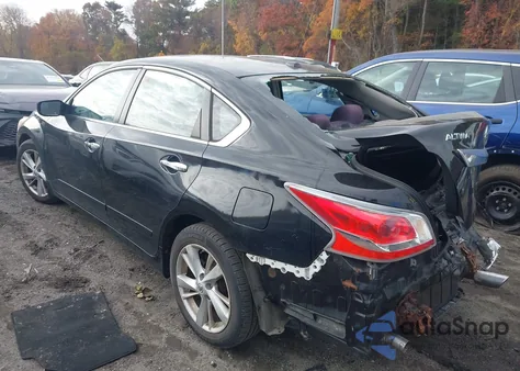 2013 Nissan Altima 2.5 Sv z USA, uszkodzony, nr VIN 1N4AL3AP9DC281749